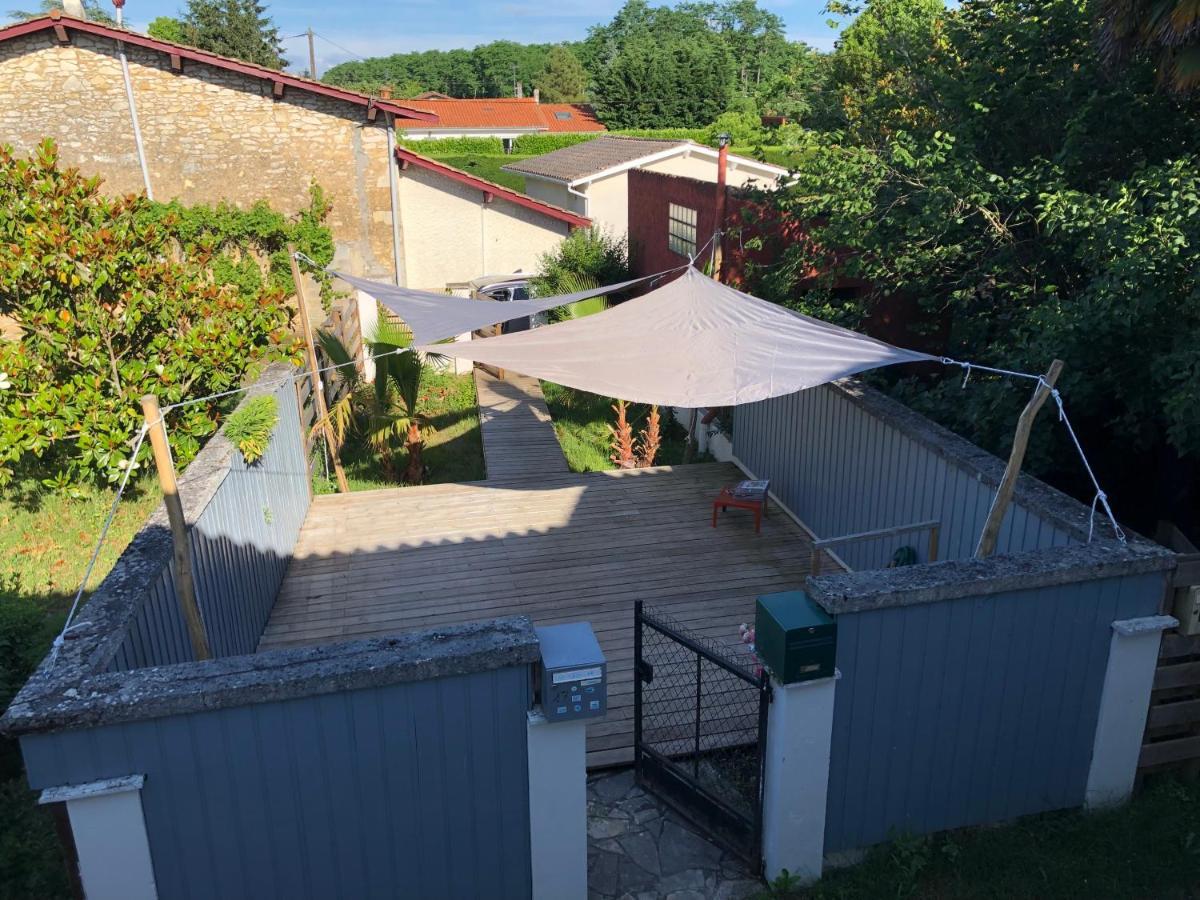 Cilaos - Maisonnette Au Coeur Du Medoc Saint-Laurent-de-Medoc المظهر الخارجي الصورة